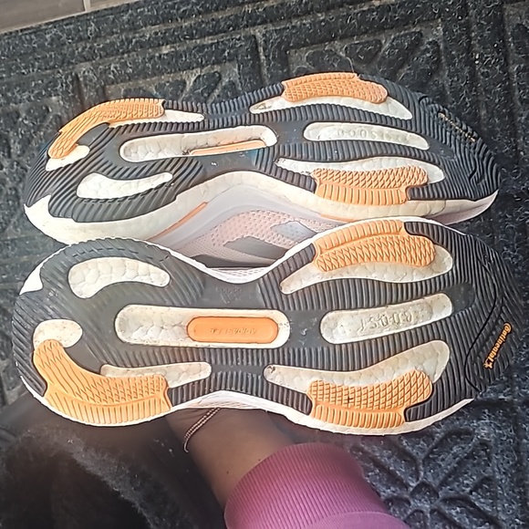 Adidas women sneakers - Picture 3 of 5